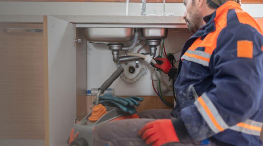 Local water heater installation in Viola, DE